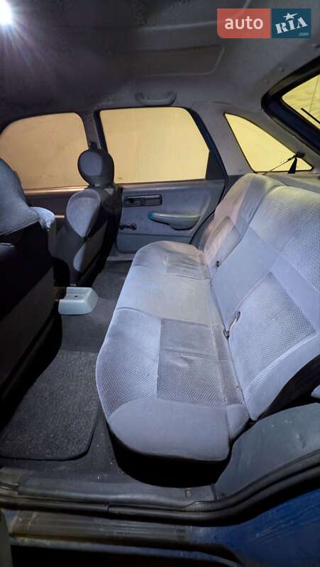 Лифтбек Ford Sierra 1992 в Киеве фото 3 Лифтбек Ford Sierra 1992 в Киеве