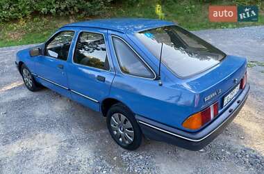 Ліфтбек Ford Sierra 1986 в Вінниці