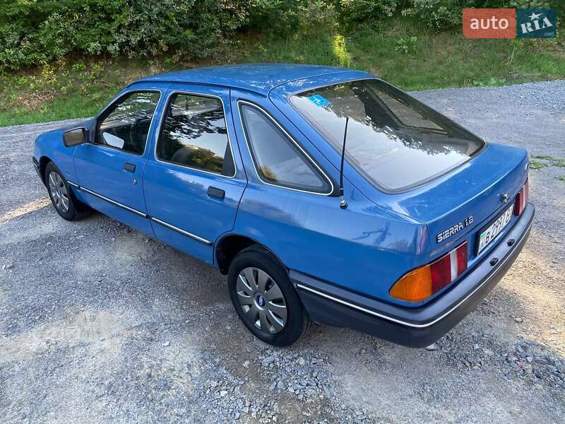 Лифтбек Ford Sierra 1986 в 
