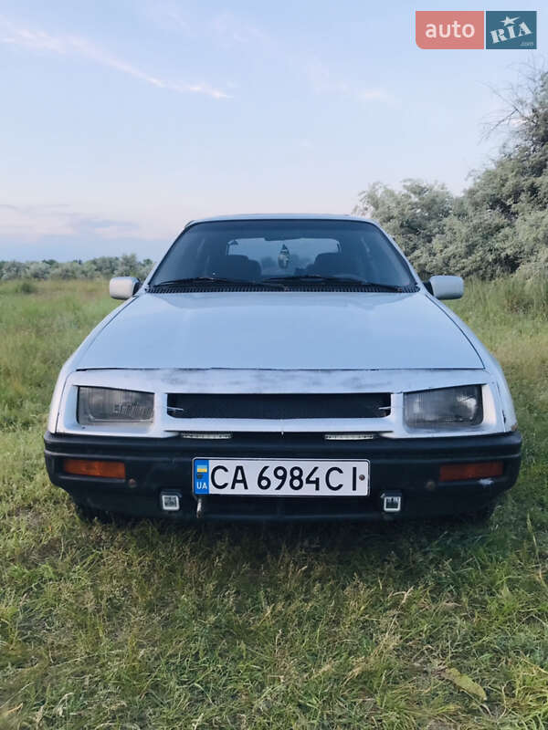 Лифтбек Ford Sierra 1986 в 