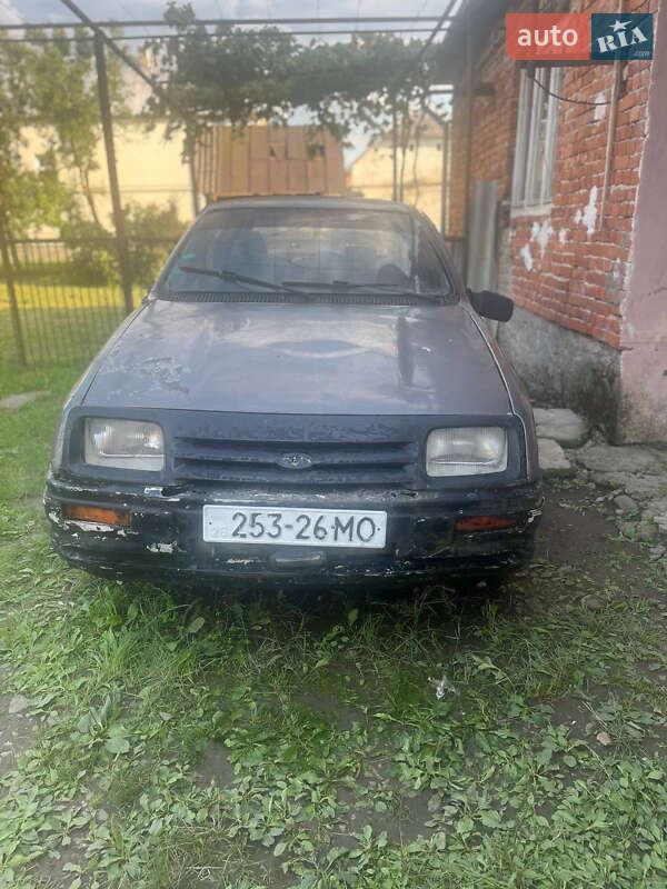 Лифтбек Ford Sierra 1986 в Белках