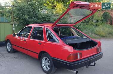 Лифтбек Ford Sierra 1983 в 