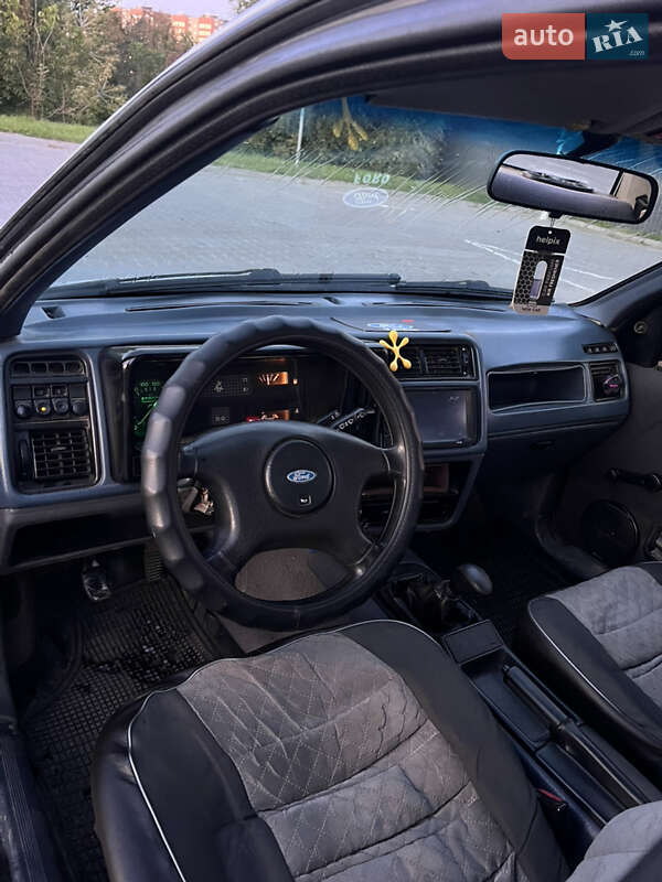 Седан Ford Sierra 1987 в Хмельницком