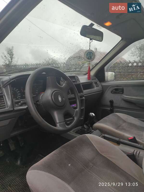 Седан Ford Sierra 1992 в Новом Калинове