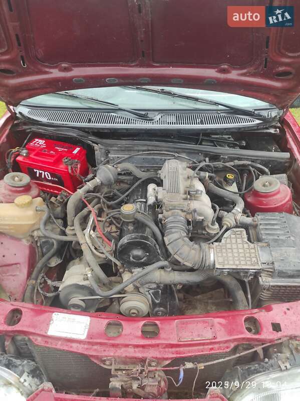 Седан Ford Sierra 1992 в Новом Калинове