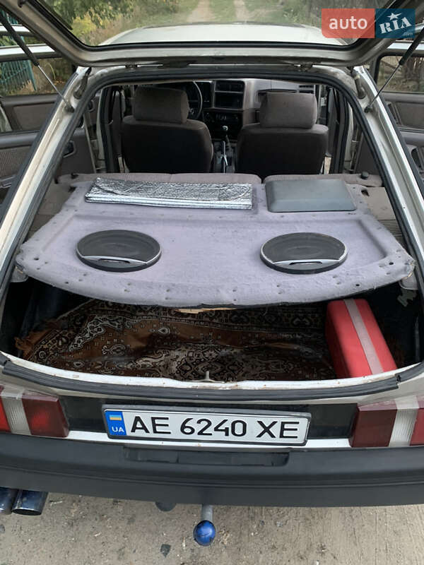 Лифтбек Ford Sierra 1986 в Днепре фото 8 Лифтбек Ford Sierra 1986 в Днепре