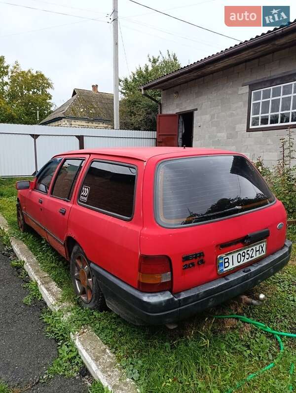 Універсал Ford Sierra 1991 в  фото Універсал Ford Sierra 1991 в