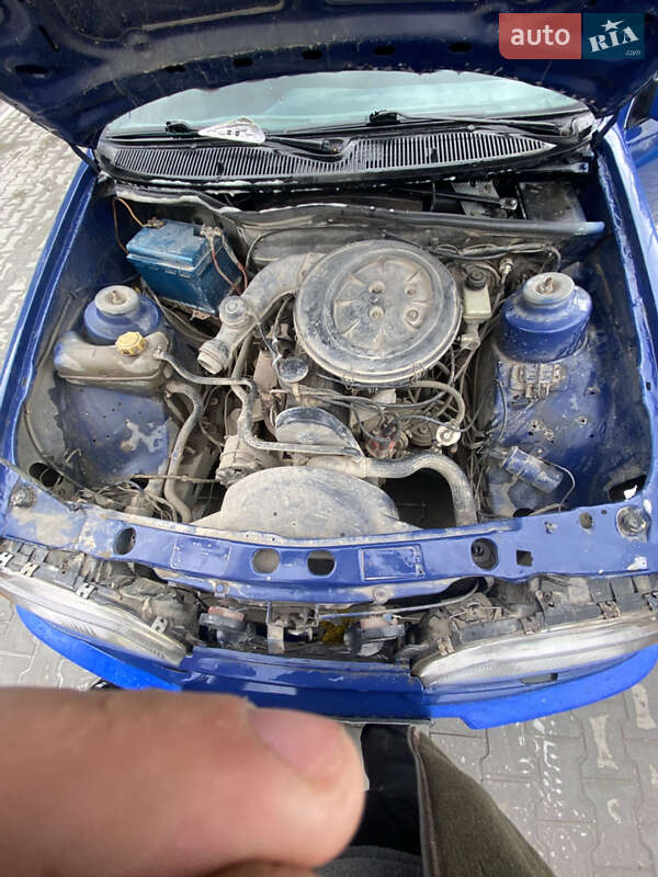 Лифтбек Ford Sierra 1989 в Виньковцах