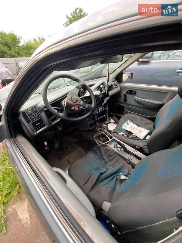Седан Ford Sierra 1992 в Киеве