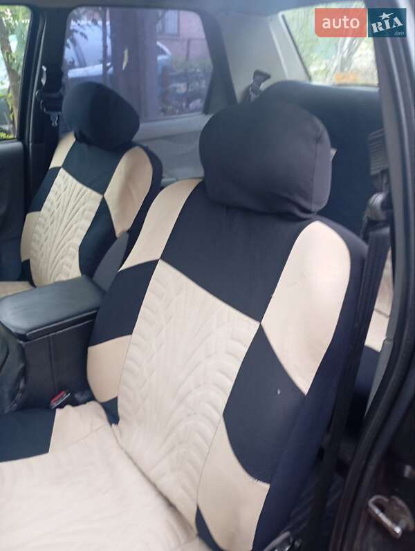 Седан Ford Sierra 1989 в Кривому Розі фото 3 Седан Ford Sierra 1989 в Кривому Розі
