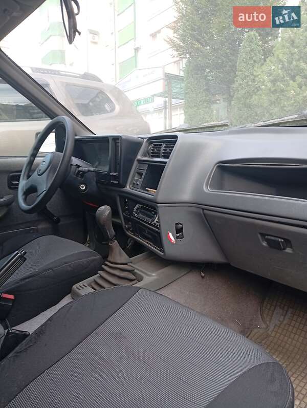 Лифтбек Ford Sierra 1988 в Черновцах