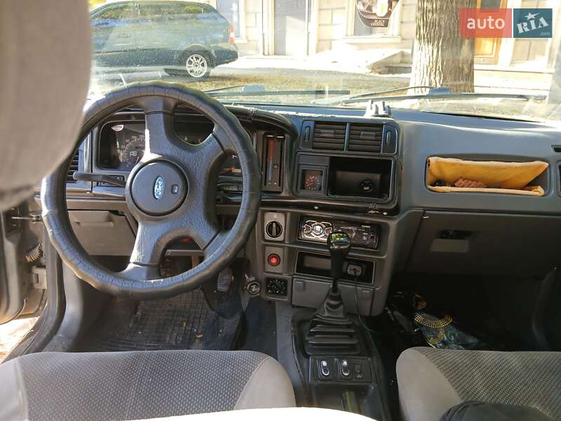 Седан Ford Sierra 1988 в Одесі фото 7 Седан Ford Sierra 1988 в Одесі
