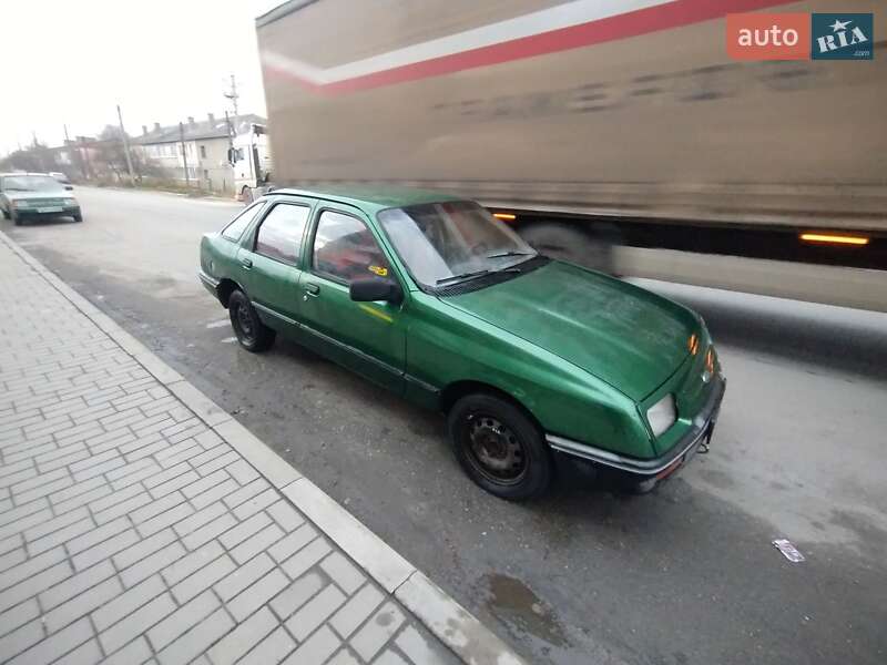 Ліфтбек Ford Sierra 1983 в Мирополі