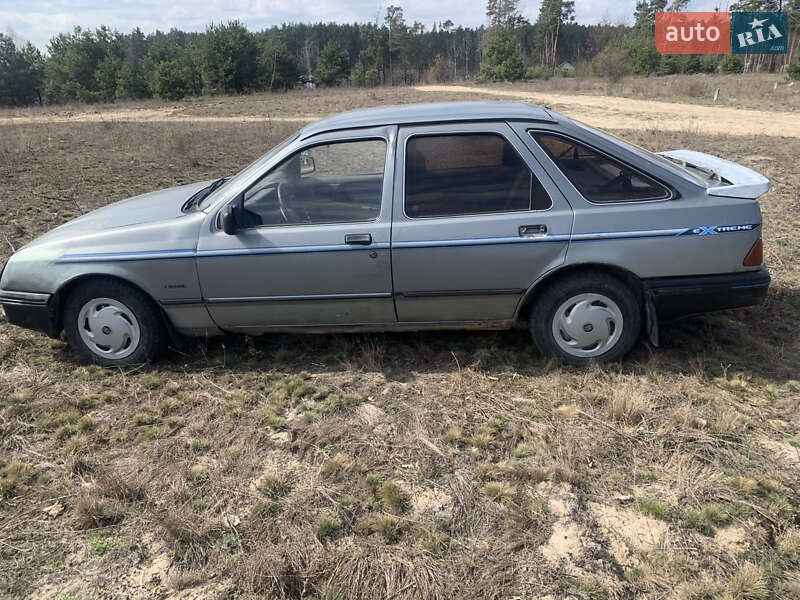 Лифтбек Ford Sierra 1985 в Житомире фото 4 Лифтбек Ford Sierra 1985 в Житомире