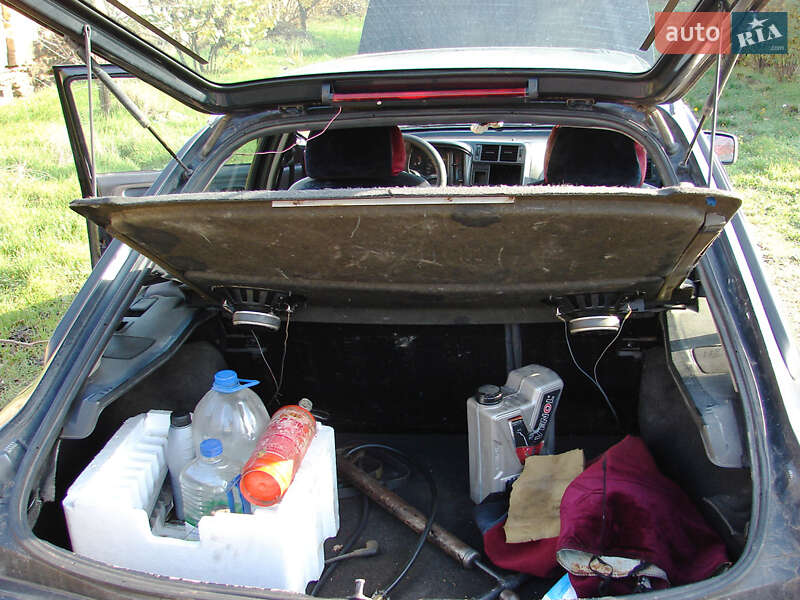 Ліфтбек Ford Sierra 1992 в Одесі