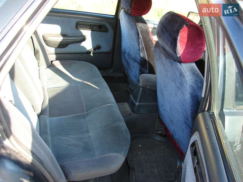 Ліфтбек Ford Sierra 1992 в Одесі