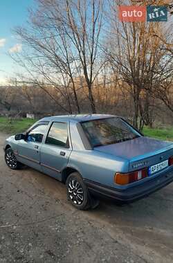 Седан Ford Sierra 1988 в Запорожье