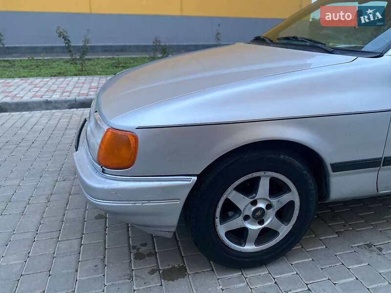 Лифтбек Ford Sierra 1987 в Одессе фото 5 Лифтбек Ford Sierra 1987 в Одессе