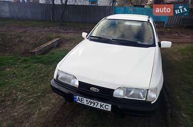 Седан Ford Sierra 1992 в Перещепині