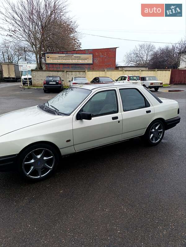 Седан Ford Sierra 1990 в Одессе