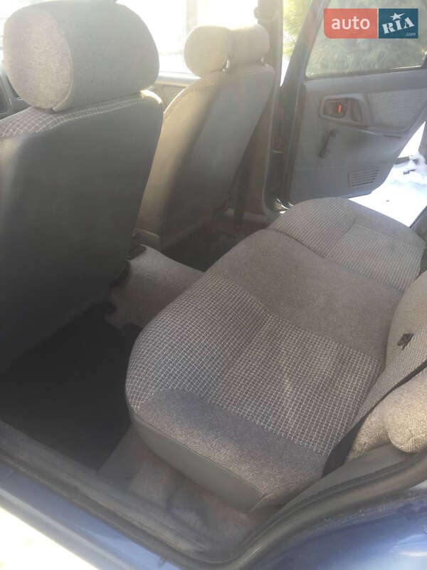 Лифтбек Ford Sierra 1986 в Виннице