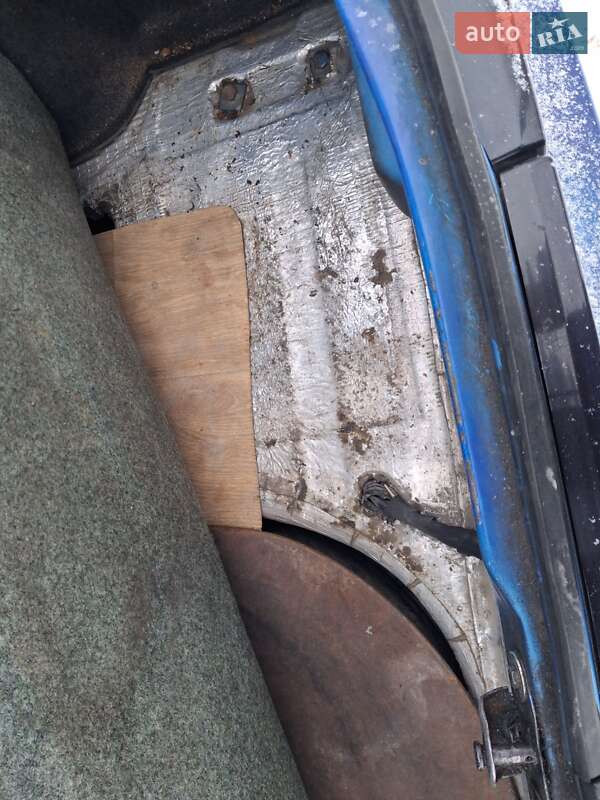 Седан Ford Sierra 1988 в Киеве