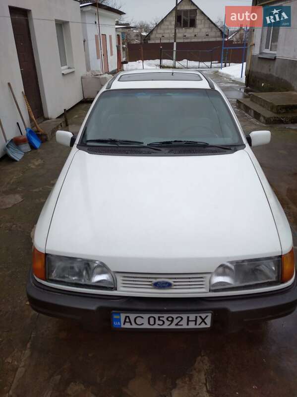 Седан Ford Sierra 1989 в Луцьку фото Седан Ford Sierra 1989 в Луцьку