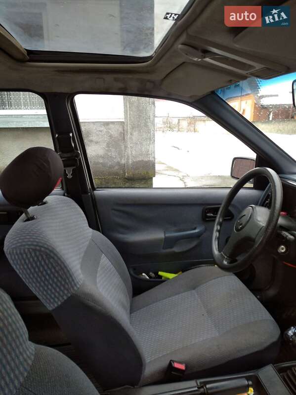 Седан Ford Sierra 1989 в Луцьку фото 10 Седан Ford Sierra 1989 в Луцьку