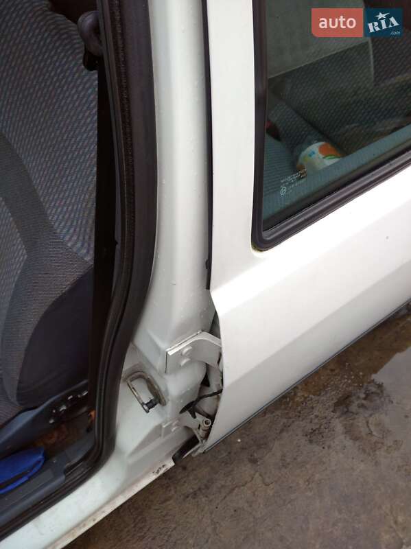 Седан Ford Sierra 1989 в Луцьку фото 19 Седан Ford Sierra 1989 в Луцьку