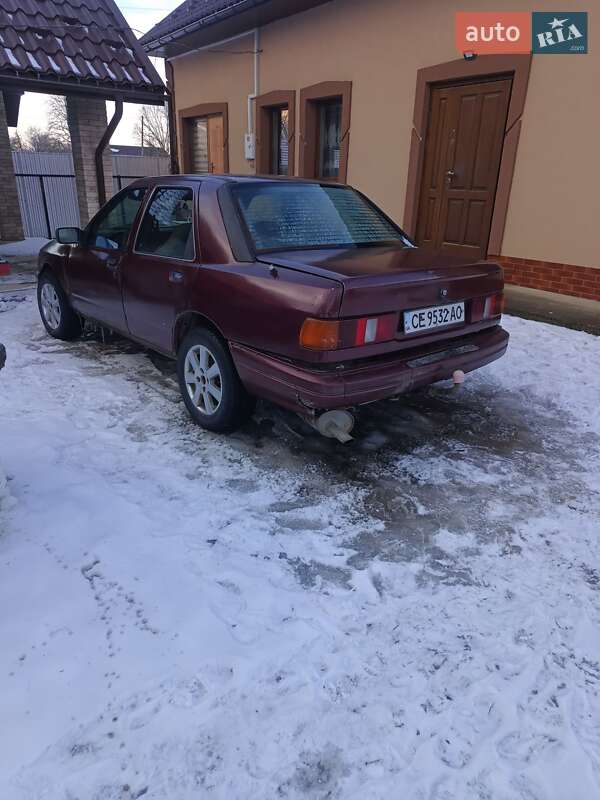 Седан Ford Sierra 1989 в Снятине