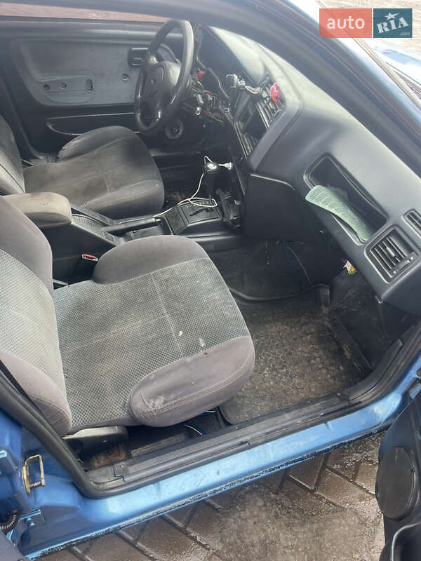 Седан Ford Sierra 1991 в Гребенках