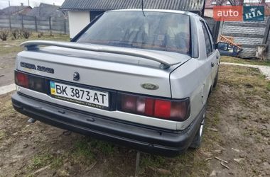 Седан Ford Sierra 1989 в Рівному