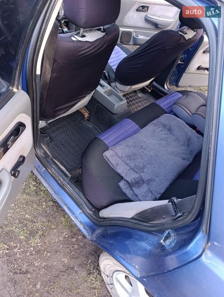 Седан Ford Sierra 1992 в Зборове
