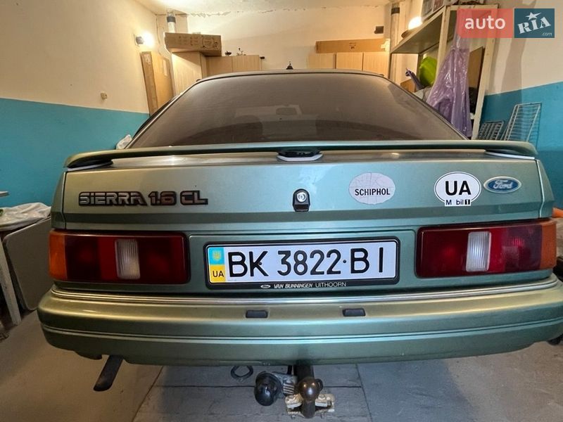 Лифтбек Ford Sierra 1987 в Ровно