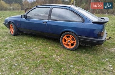 Купе Ford Sierra 1986 в Кременці