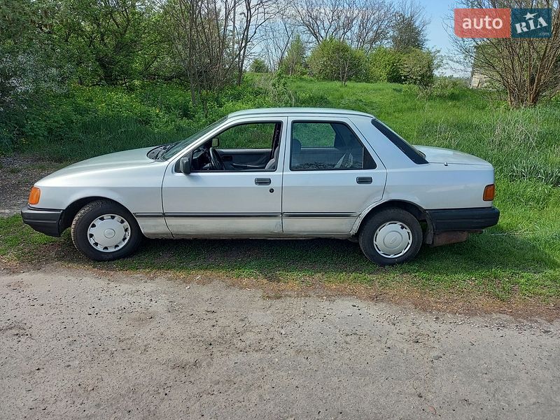 Седан Ford Sierra 1988 в Германовке