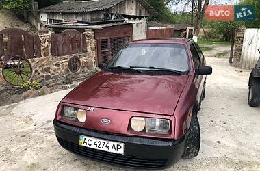 Купе Ford Sierra 1986 в Володимирі