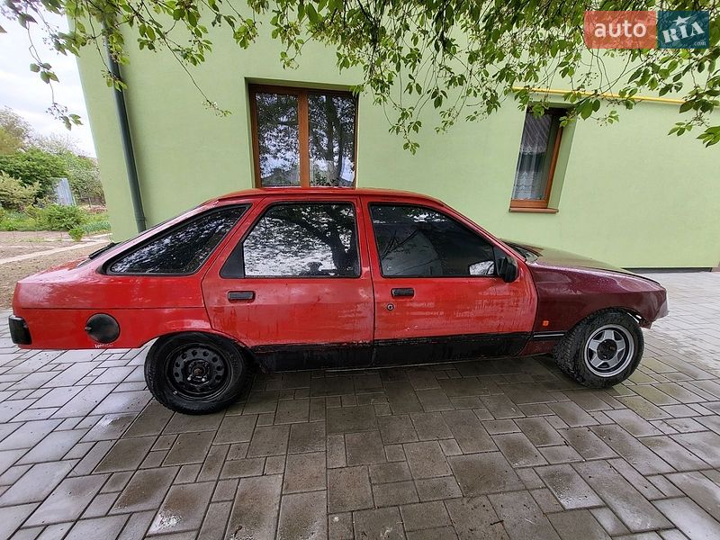 Седан Ford Sierra 1987 в Луцке