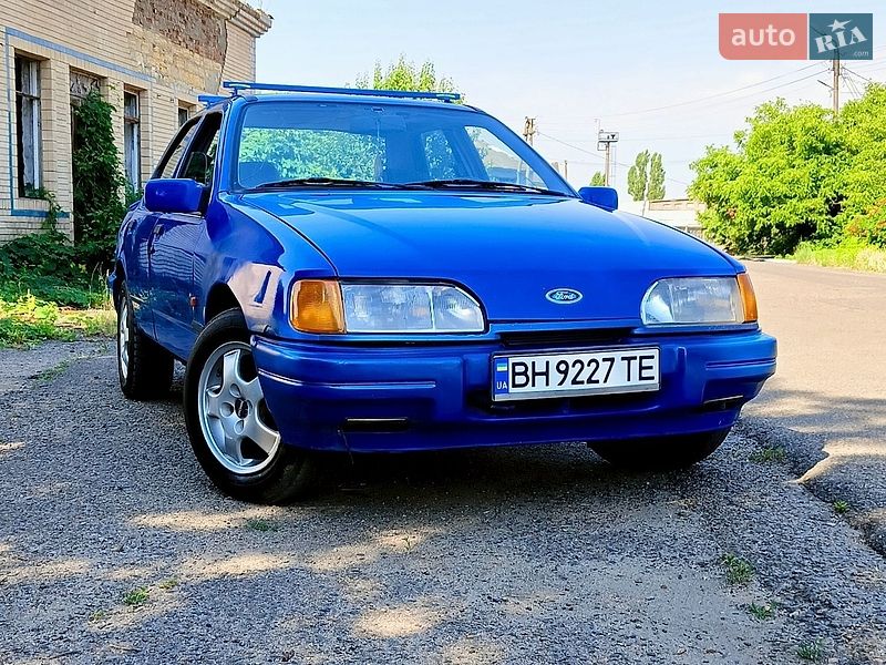 Седан Ford Sierra 1988 в Роздільній