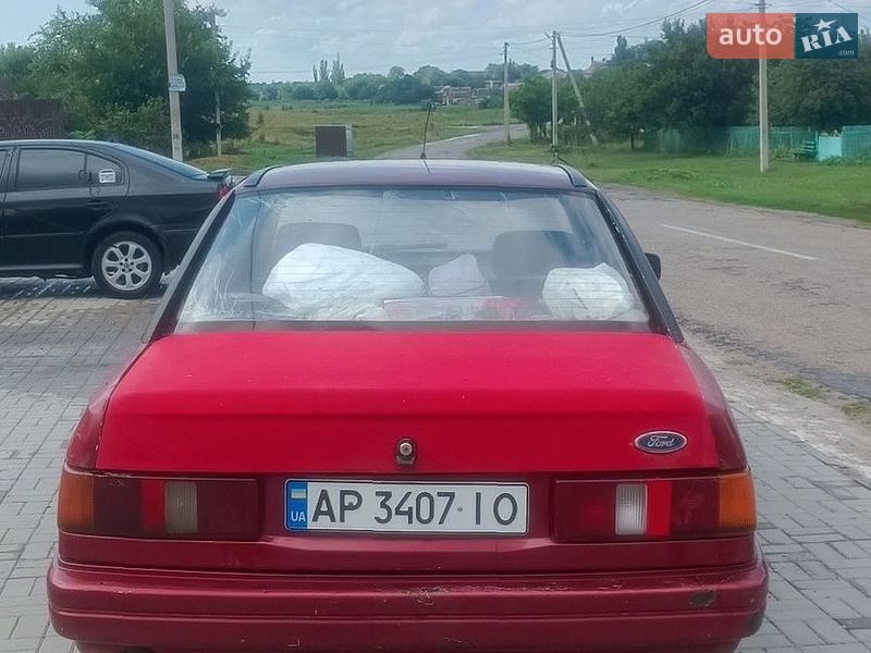 Седан Ford Sierra 1987 в Запоріжжі