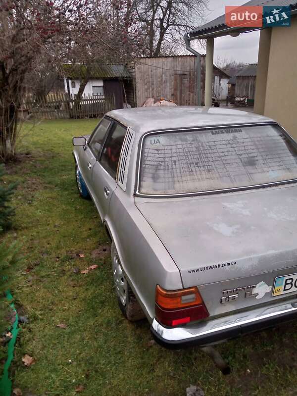 Седан Ford Taunus 1977 в Яворові