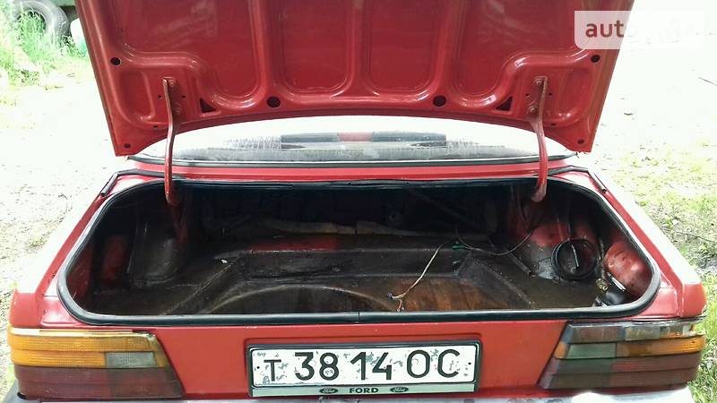 Купе Ford Taurus 1980 в Ивано-Франковске
