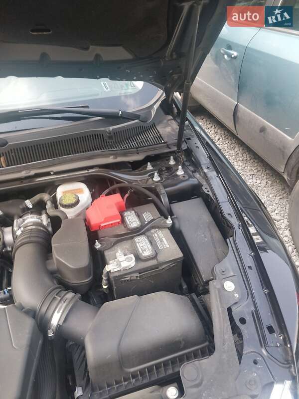 Седан Ford Taurus 2019 в Днепре