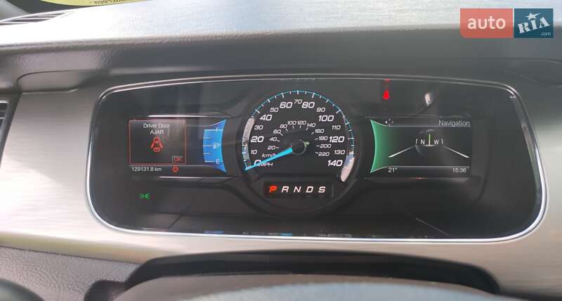 Седан Ford Taurus 2015 в Києві