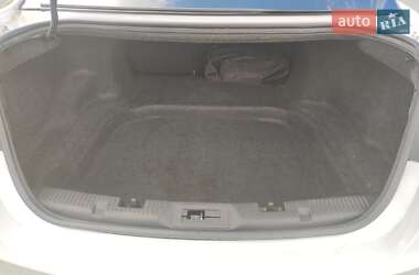 Седан Ford Taurus 2015 в 