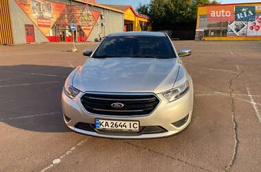 Седан Ford Taurus 2018 в Житомире