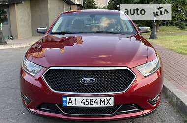 Седан Ford Taurus 2015 в Києві