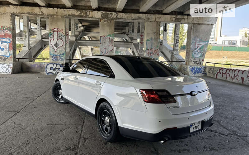 Седан Ford Taurus 2017 в Ужгороді фото 4 Седан Ford Taurus 2017 в Ужгороді