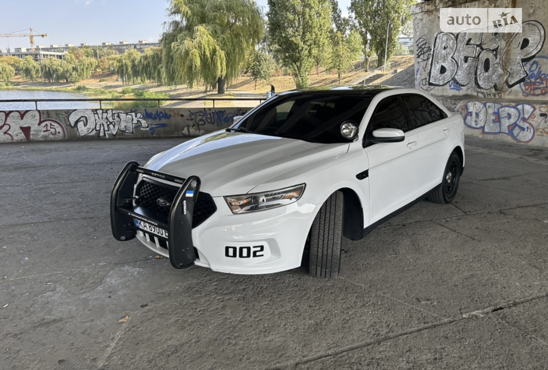 2017 Ford Taurus - мініатюра 3