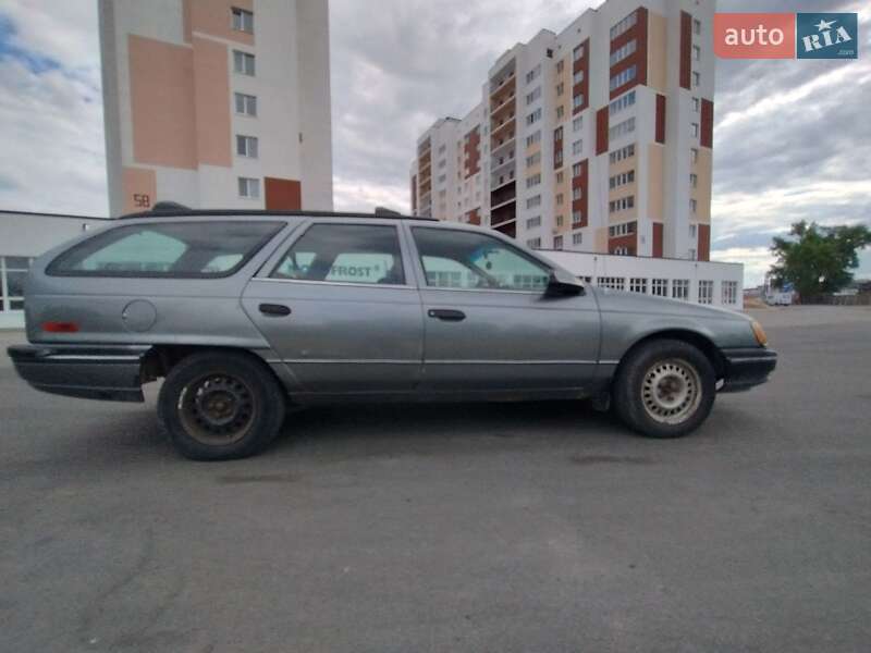 Універсал Ford Taurus 1990 в Києві